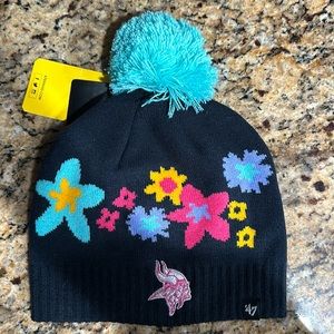 Youth girls Minnesota Vikings beanie.